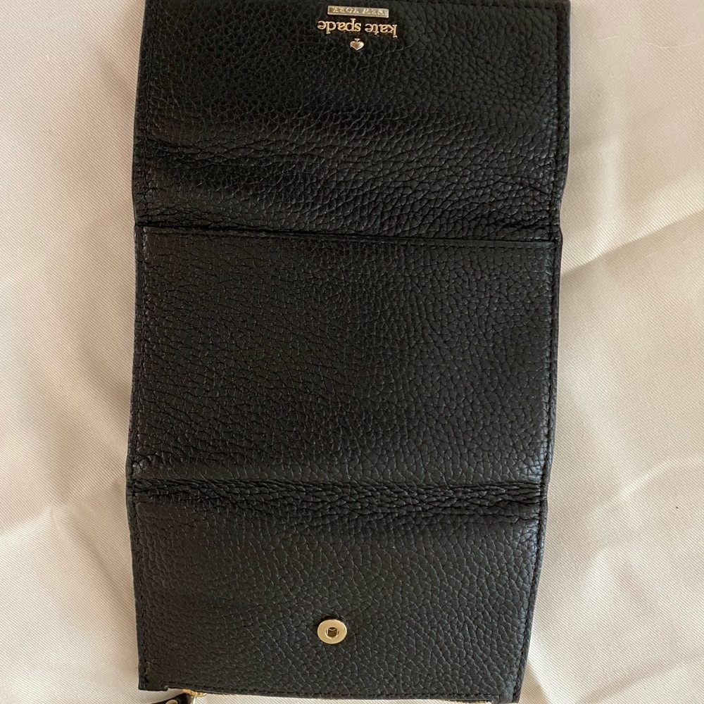 Kate Spade Marquex Wallet Trifold - Picture 4 of 6